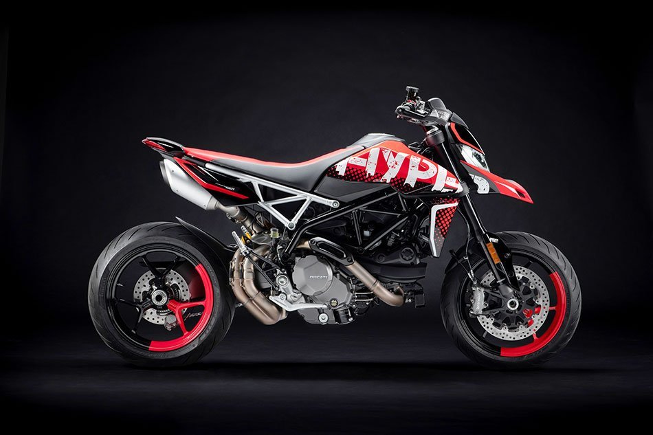 Ducati presenta la nueva versión Hypermotard 950 RVE