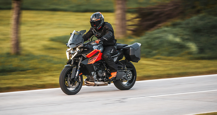 KTM 1390 SUPER DUKE GT